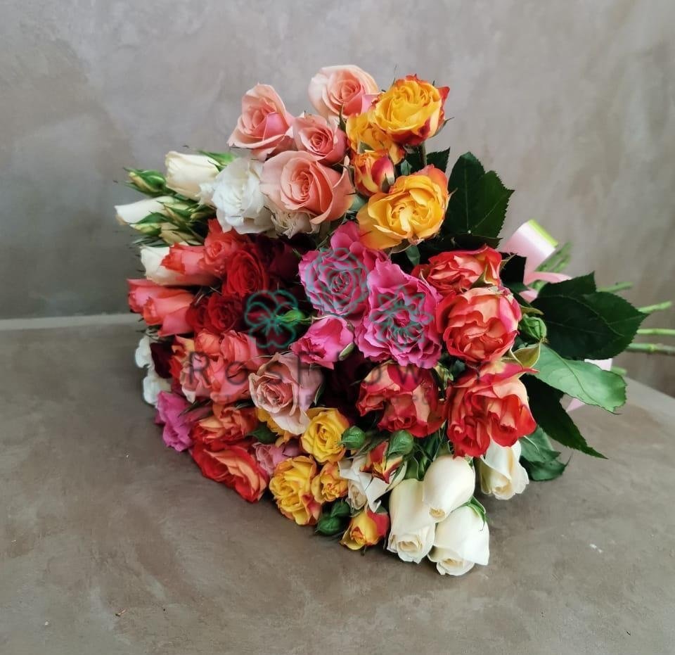 Букет цветов из: Розы в Знаменском Краснодарский край