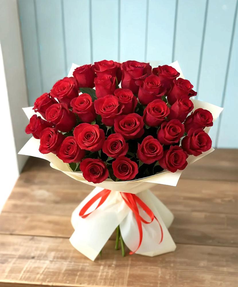 Букет 29 Красных роз в Знаменском Краснодарский край