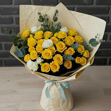 Букет цветов из:  Розы в Знаменском Краснодарский край