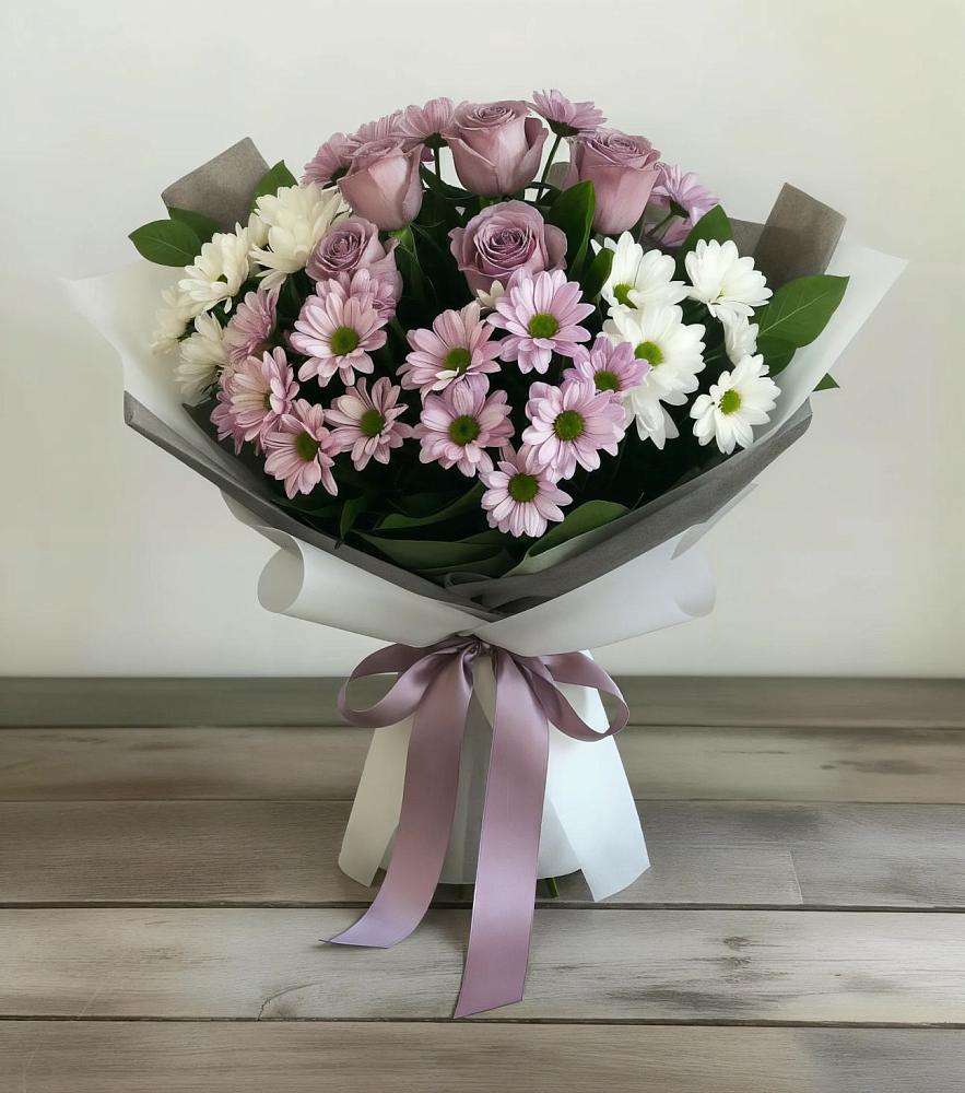 Букет цветов из: Хризантемы и Розы в Знаменском Краснодарский край