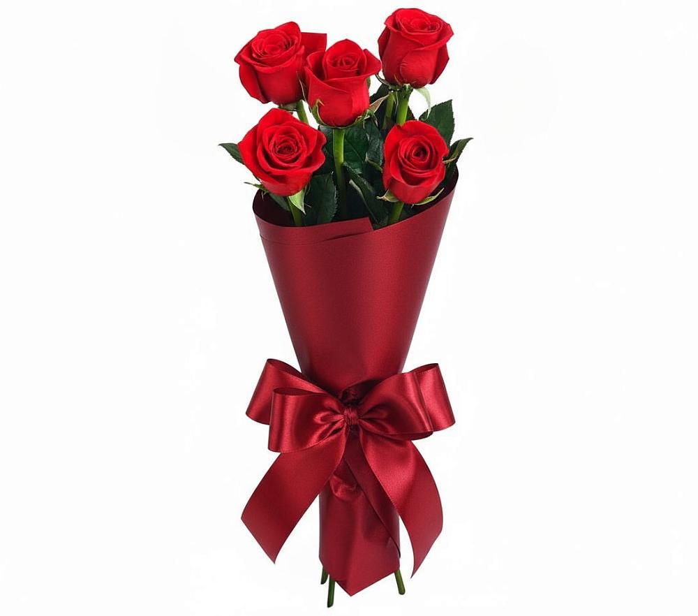 Букет 5 Красных роз Эдлесс Лав в Знаменском Краснодарский край