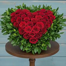 Цветочная композиция из Розы в виде сердца в Знаменском Краснодарский край