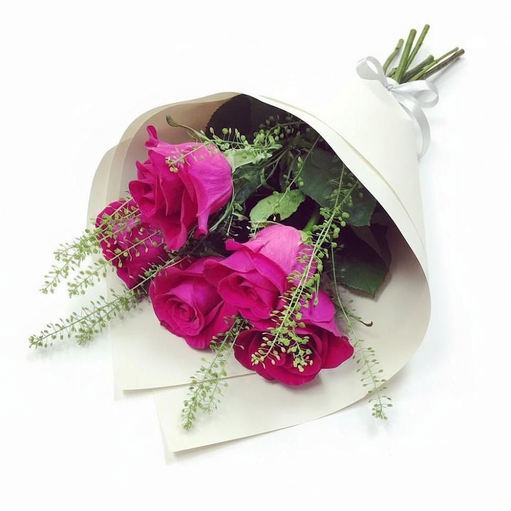 Букет цветов из: Розы в Знаменском Краснодарский край