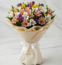Букет цветов из:  Альстромерии в Знаменском Краснодарский край