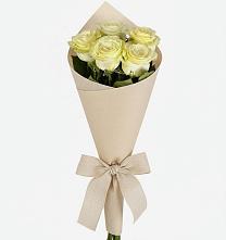 Букет цветов из:  Розы в Знаменском Краснодарский край