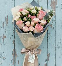Букет цветов из:  Розы в Знаменском Краснодарский край