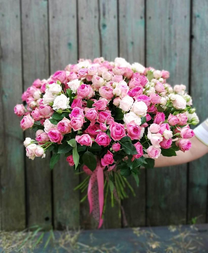 Букет Розовые кустовые розы Натали и Лав Лидия в Знаменском Краснодарский край