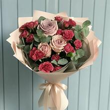 Букет цветов из:  Гвоздики и Розы в Знаменском Краснодарский край