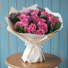 Букет цветов из:  Розы в Знаменском Краснодарский край